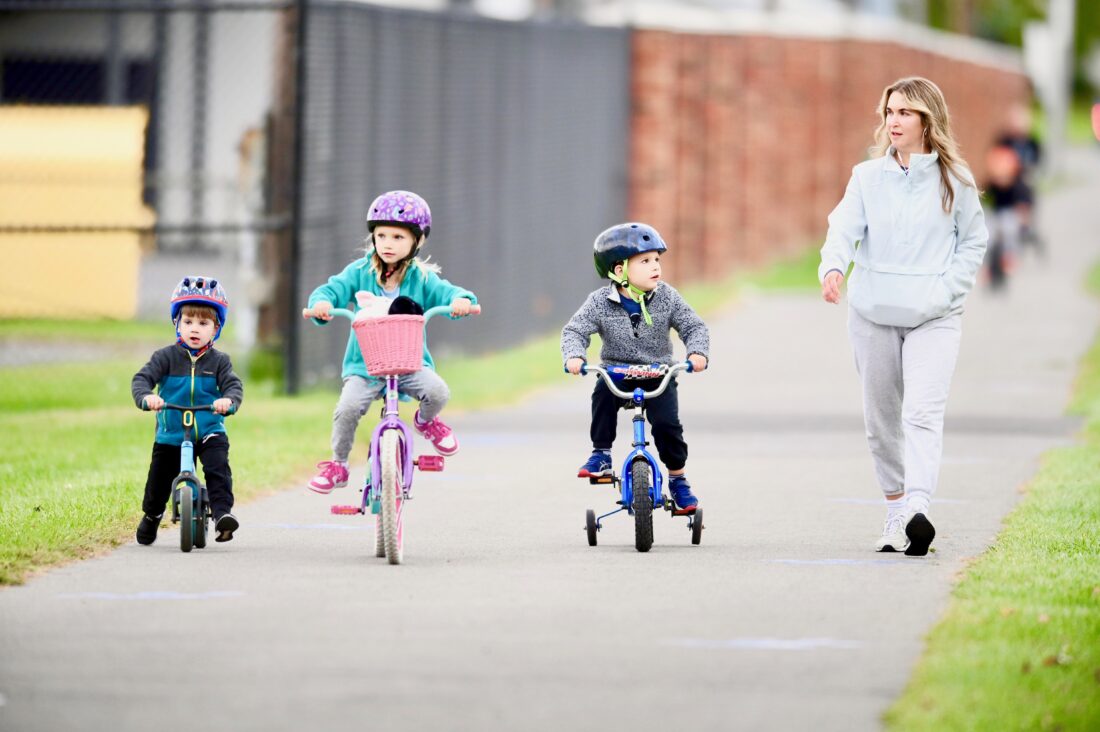 Afternoon cruising News, Sports, Jobs Altoona Mirror